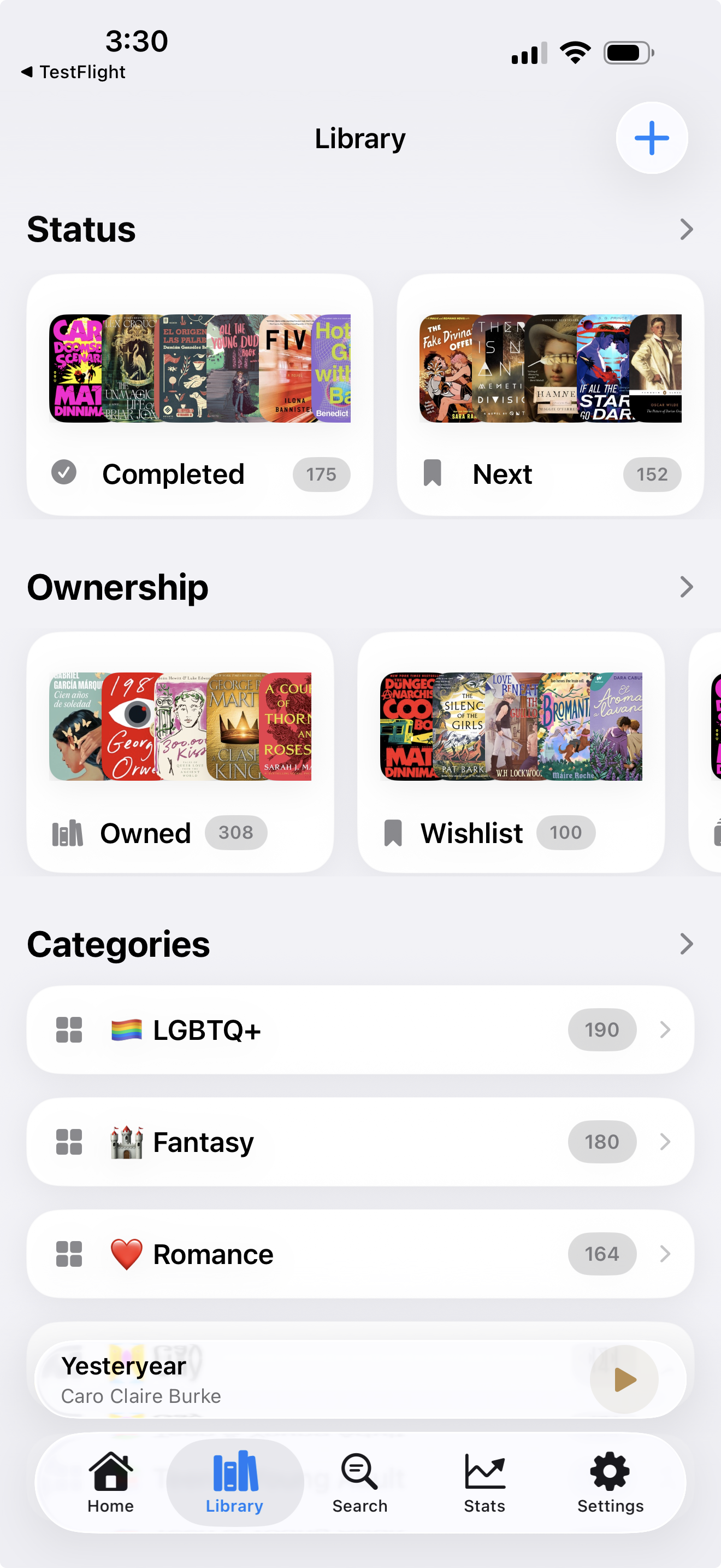 Biblioteca de BookVault con estados, propiedad y categorías en iPhone